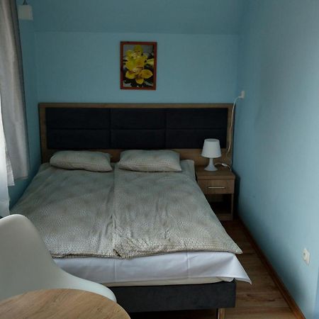 Pokoje Goscinne Swarzewianka Swarzewo Exterior foto